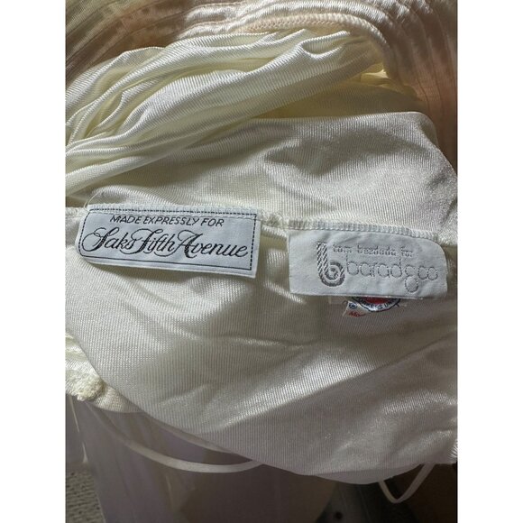 Vintage 1970s Saks Fifth Avenue Nightgown by Barad & Co ILGWU Union Made USA  S - Picture 4 of 10
